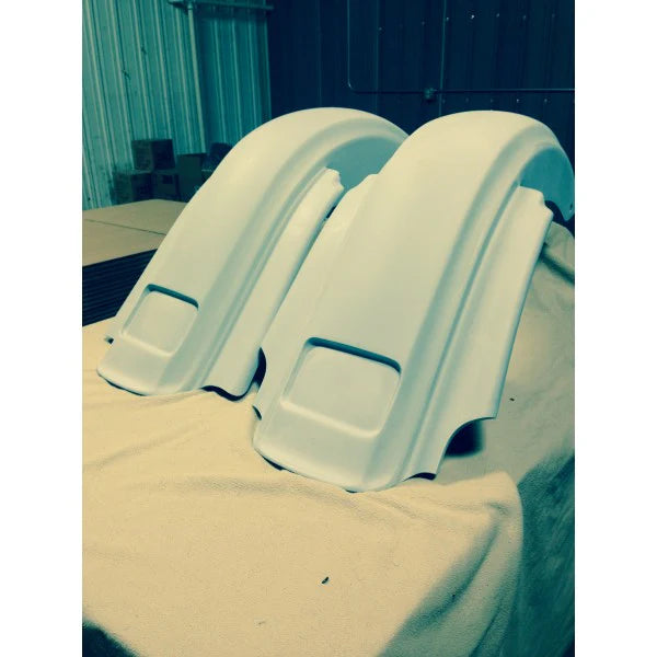Top Shop 09-23 New and Improved Minister NON CVO Fender