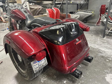 Dirty Bird Dual 8″ Audio Trunk Lid (Road Glide 3 & Freewheeler)  Trike 2015 – 2024