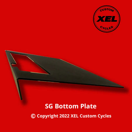 XEL NEW STREET GLIDE BOTTOM PLATE - AMP RACK