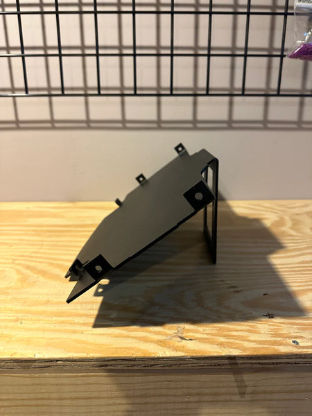 XEL NEW 15 UP RG AMP BRACKET VENT DELETE NEEDED