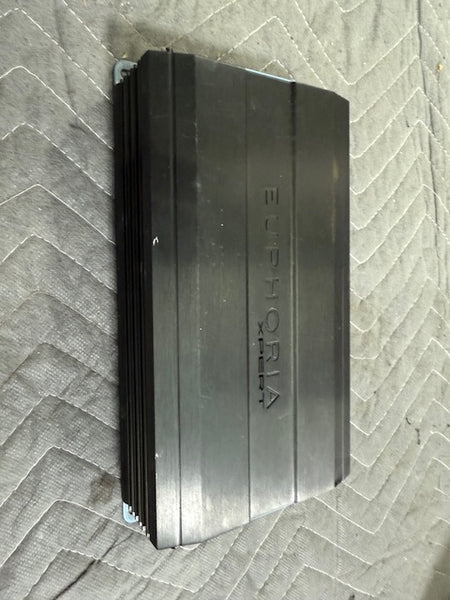 Used Euphoria AMP EXM400.4 800W