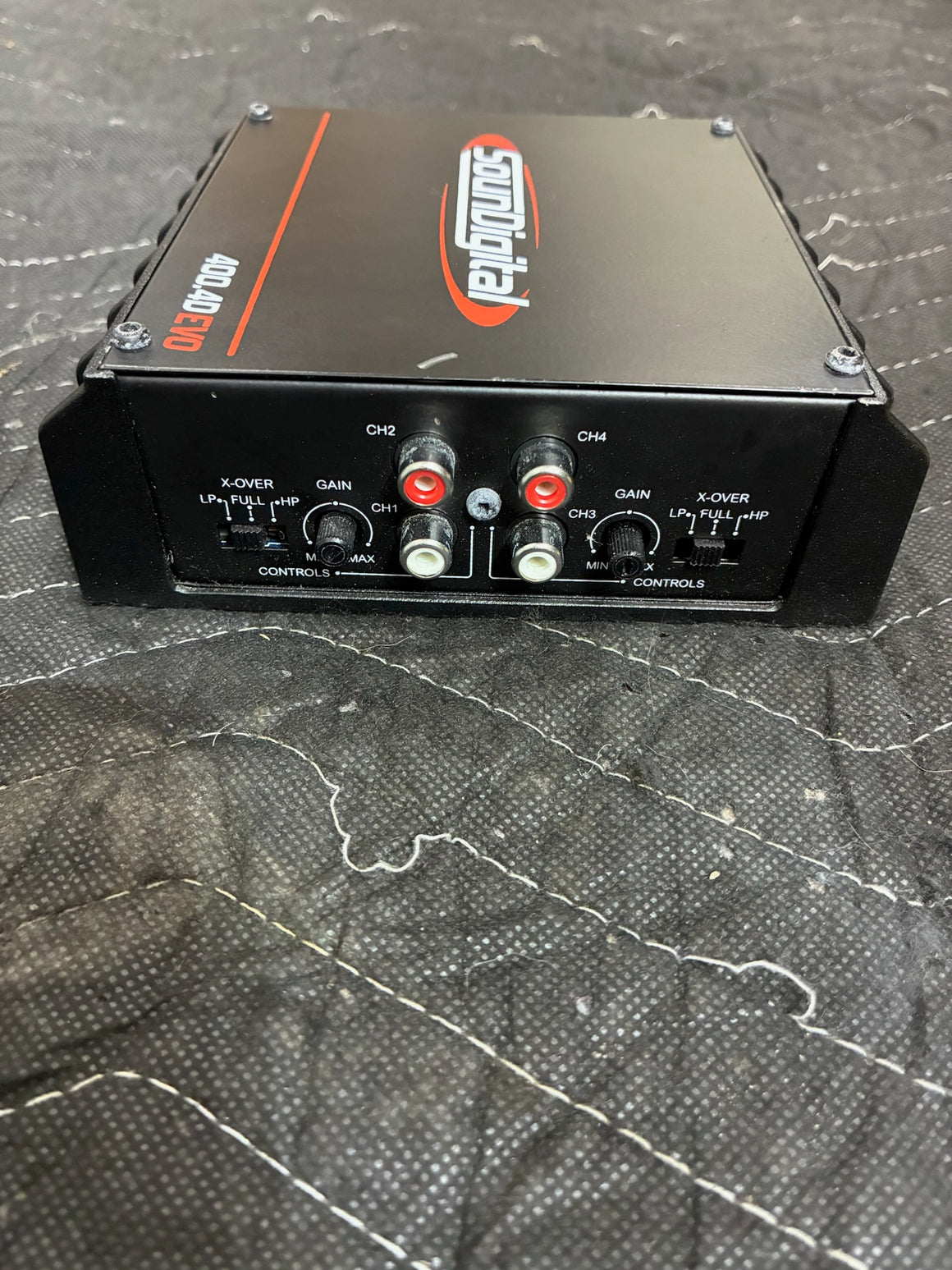 SounDigital SD 400.4D Amplifier (USED)