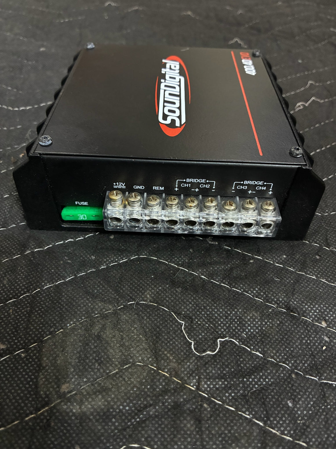 SounDigital SD 400.4D Amplifier (USED)