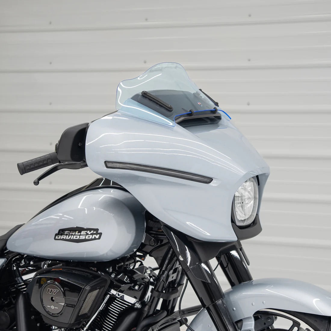 Klock Werks Kolor Flare® Windshield for Harley-Davidson® 2023.5-2026 Street Glide (FLHX)