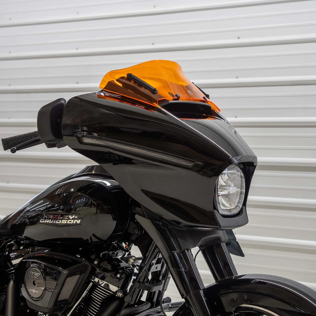 Klock Werks Kolor Flare® Windshield for Harley-Davidson® 2023.5-2026 Street Glide (FLHX)