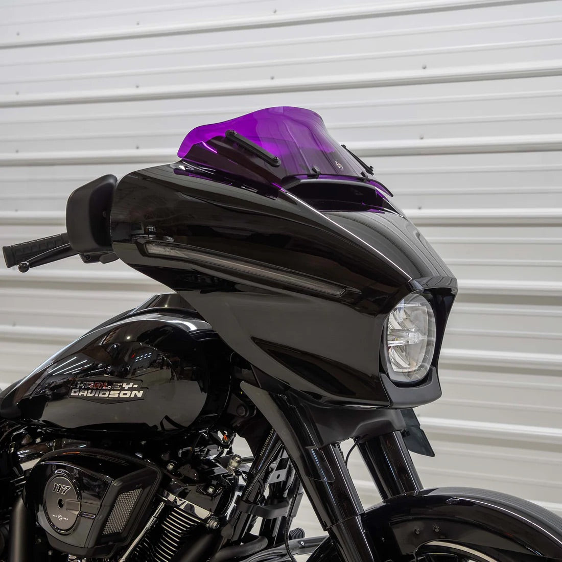 Klock Werks Kolor Flare® Windshield for Harley-Davidson® 2023.5-2026 Street Glide (FLHX)