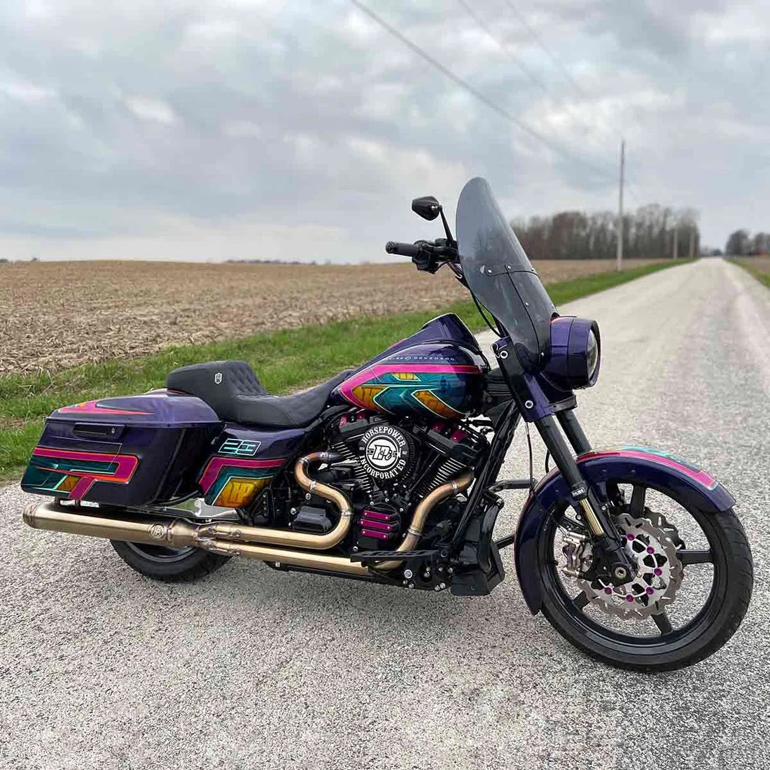Klock Werks Billboard Flare® Windshield for Harley-Davidson®