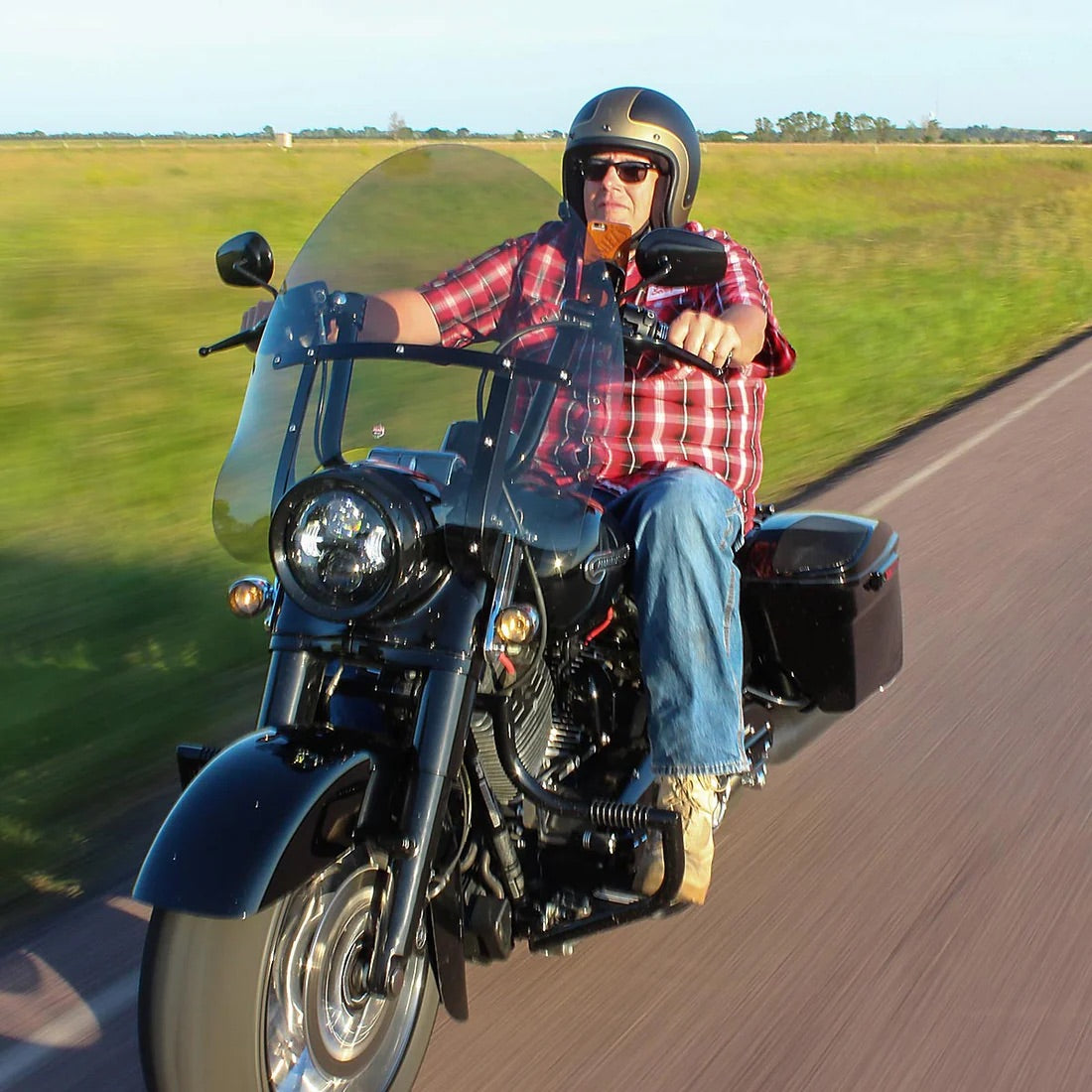 Klock Werks Billboard Flare® Windshield for Harley-Davidson®