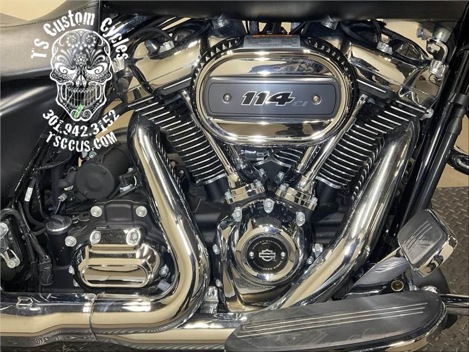 SOLD 2022 HARLEY-DAVIDSON FLHXS STREET GLIDE SPECIAL